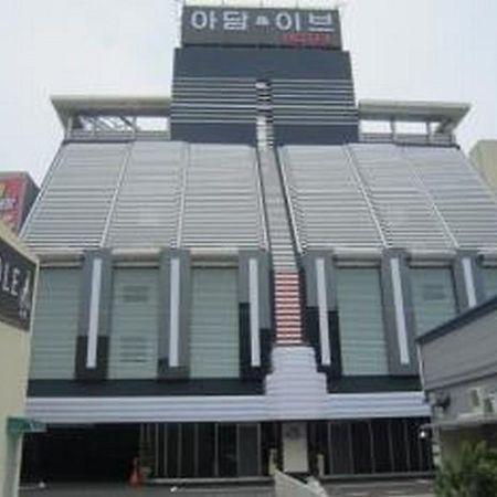Adam & Eve Hotel Mokpo Esterno foto